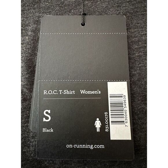 On Cloud T-Shirt R.O.C Women's Small‎ Black Athletic Outdoor Gym Stretch NWT - Picture 3 of 7
